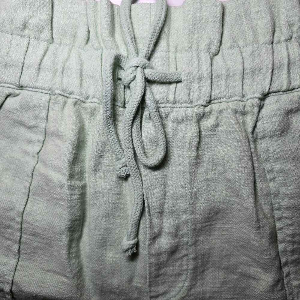 BLANK NYC Women’s Size Medium Paperbag Waist Twill Shorts Mint Green NWT - Picture 3 of 7